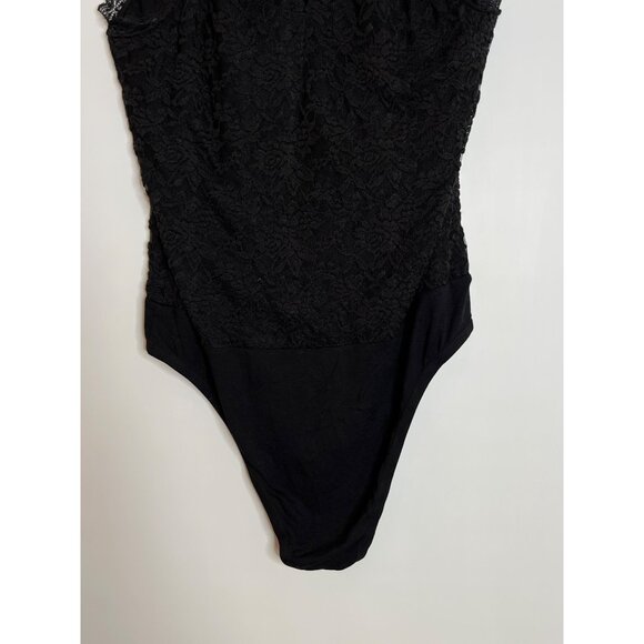 Torrid NWT Black Hi Neck Lace Bodysuit Size 3 /‎ 3X - Picture 3 of 13